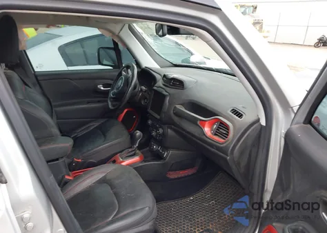 2018 Jeep Renegade Trailhawk 4X4 z USA, uszkodzony, nr VIN ZACCJBCB4JP446678